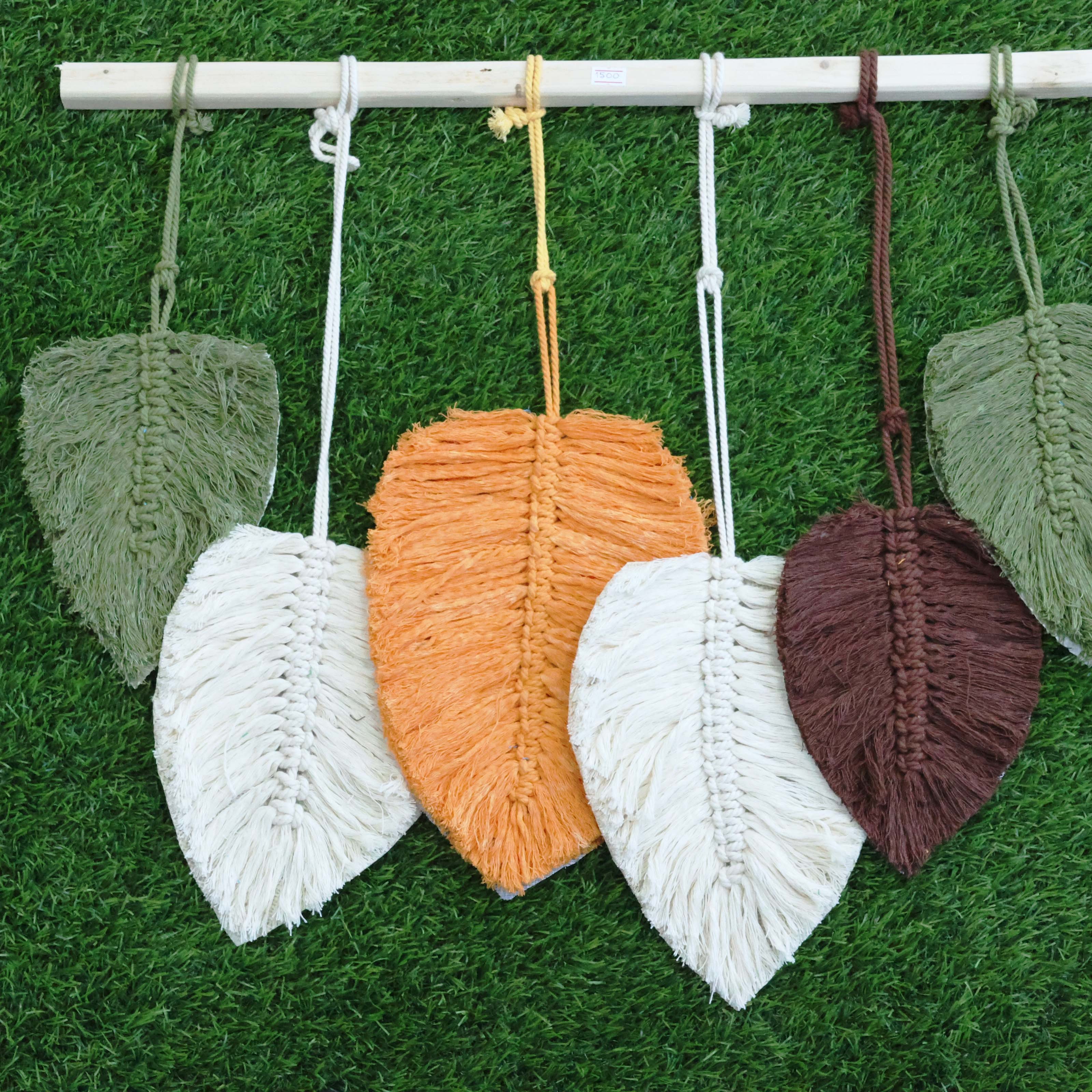 Boho Macramé Leaf Wall Hanging Décor